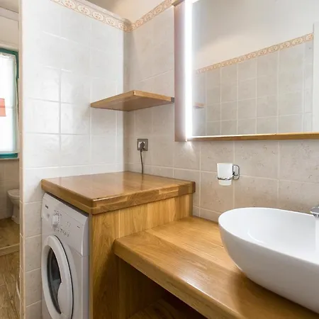 P.umberto Old Town Апартаменты *