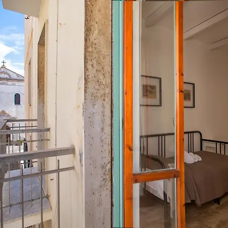 P.umberto Old Town Apartment