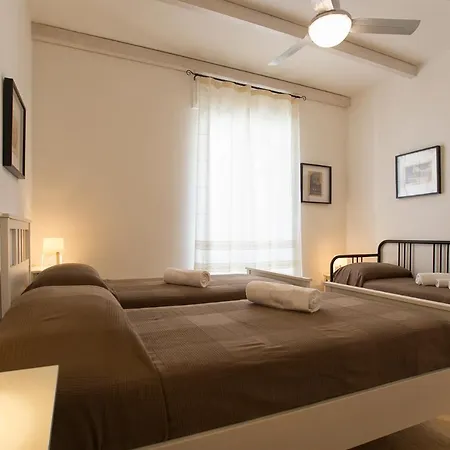 P.umberto Old Town Apartment