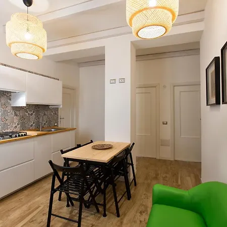 P.umberto Old Town Апартаменты *