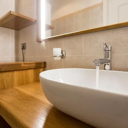 Апартаменты P.umberto Old Town *