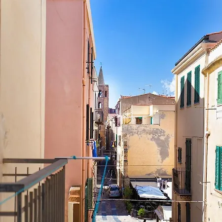 P.umberto Old Town