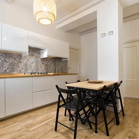 P.umberto Old Town Альгеро